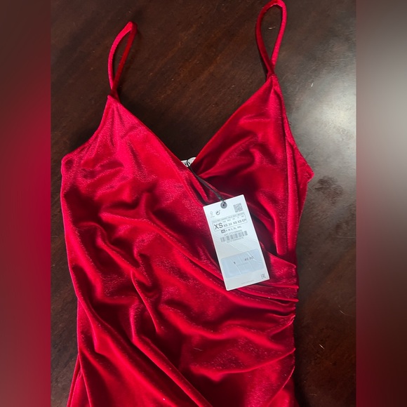 Cherry Red Slinky Dress - Picture 2 of 4